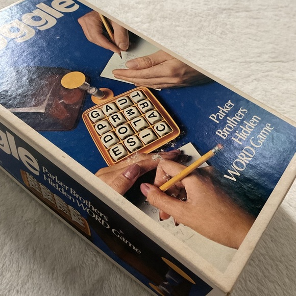Vintage 1976 Boggle Parker Brothers Hidden Word Game - Picture 12 of 14